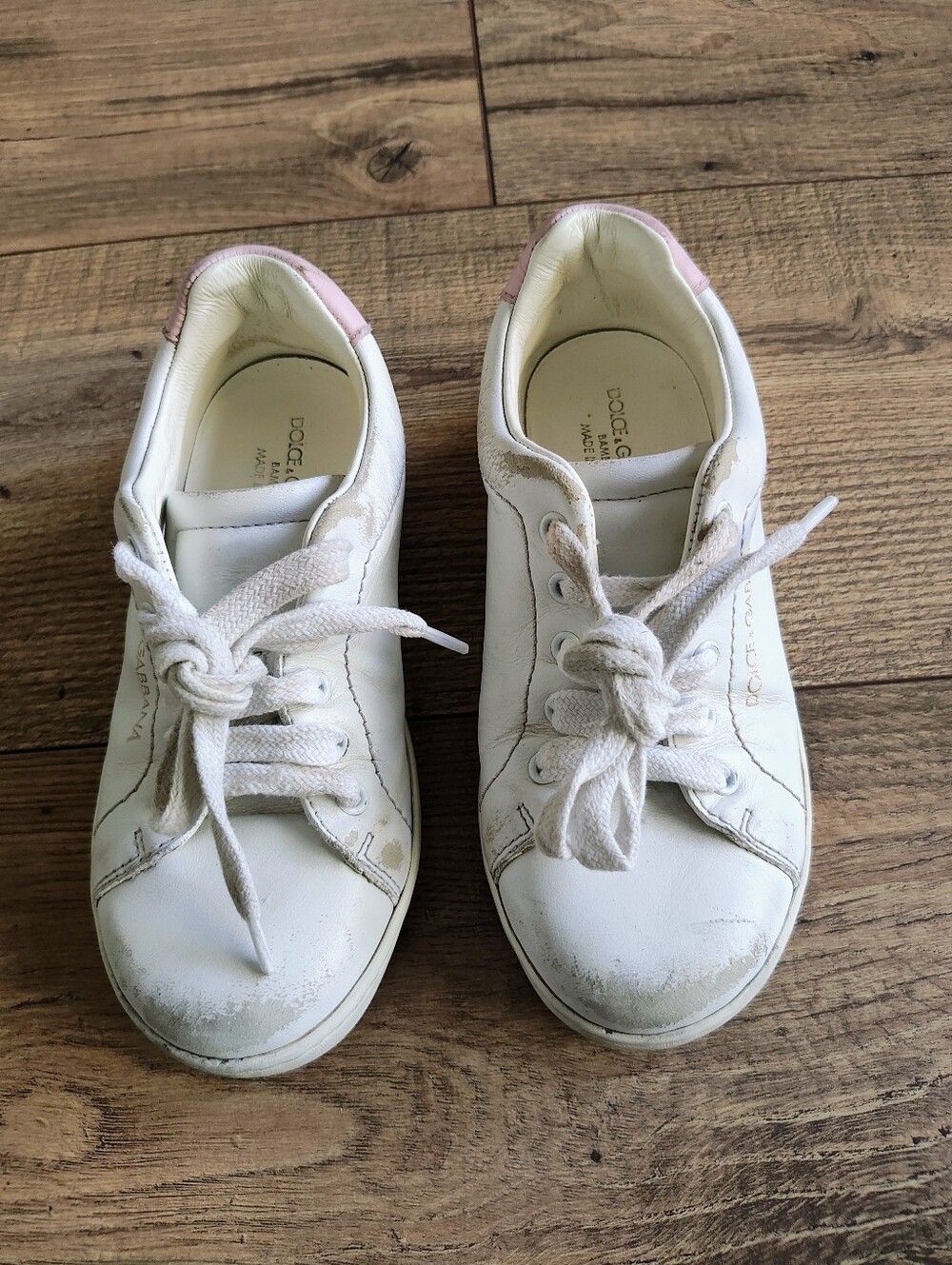 Dolce & Gabbana White Leather Sneakers with Pink Heel Accent